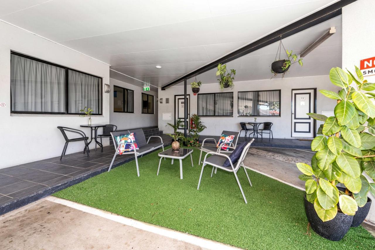 Alara Motor Inn Mackay Zewnętrze zdjęcie