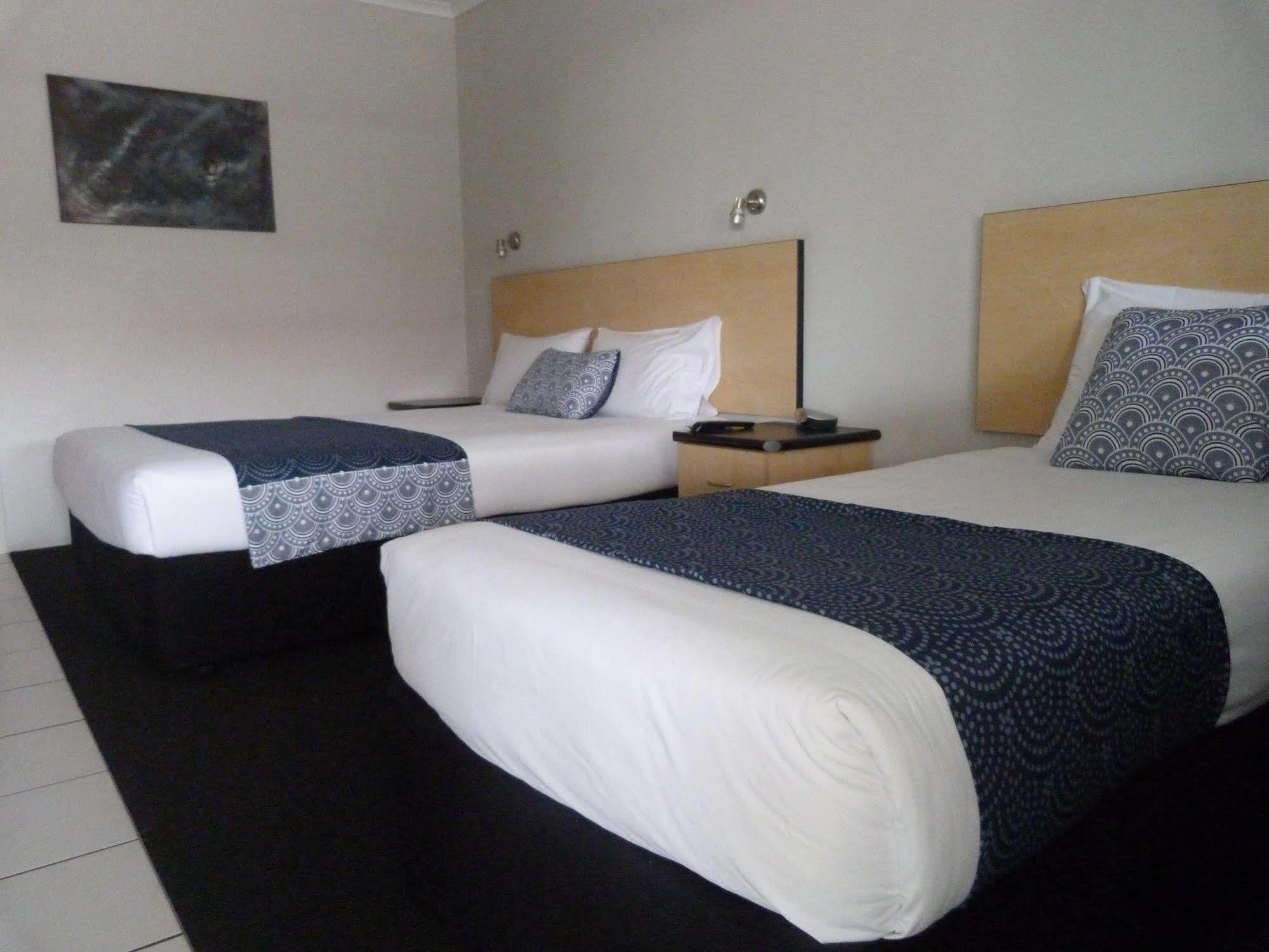 Alara Motor Inn Mackay Zewnętrze zdjęcie