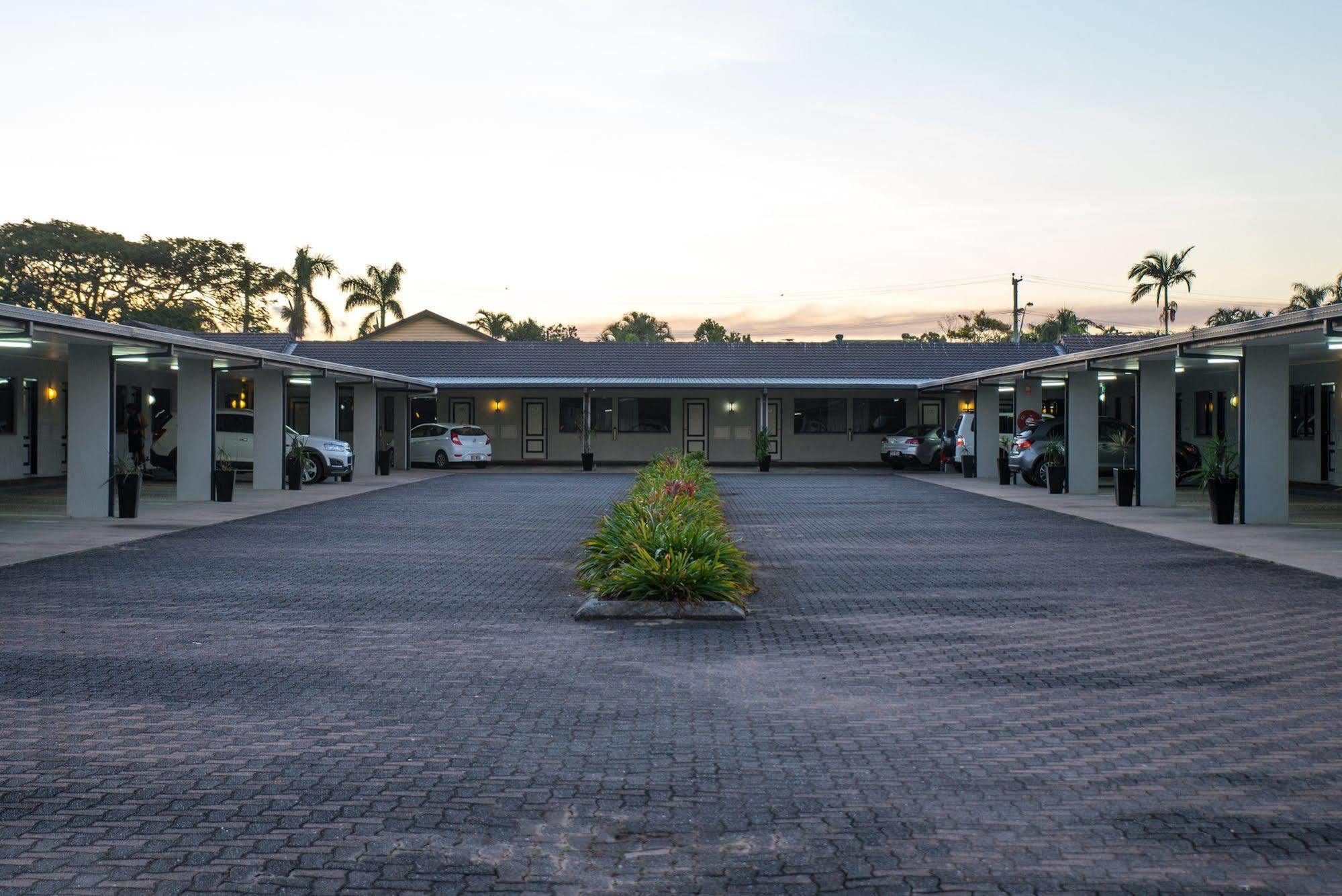 Alara Motor Inn Mackay Zewnętrze zdjęcie