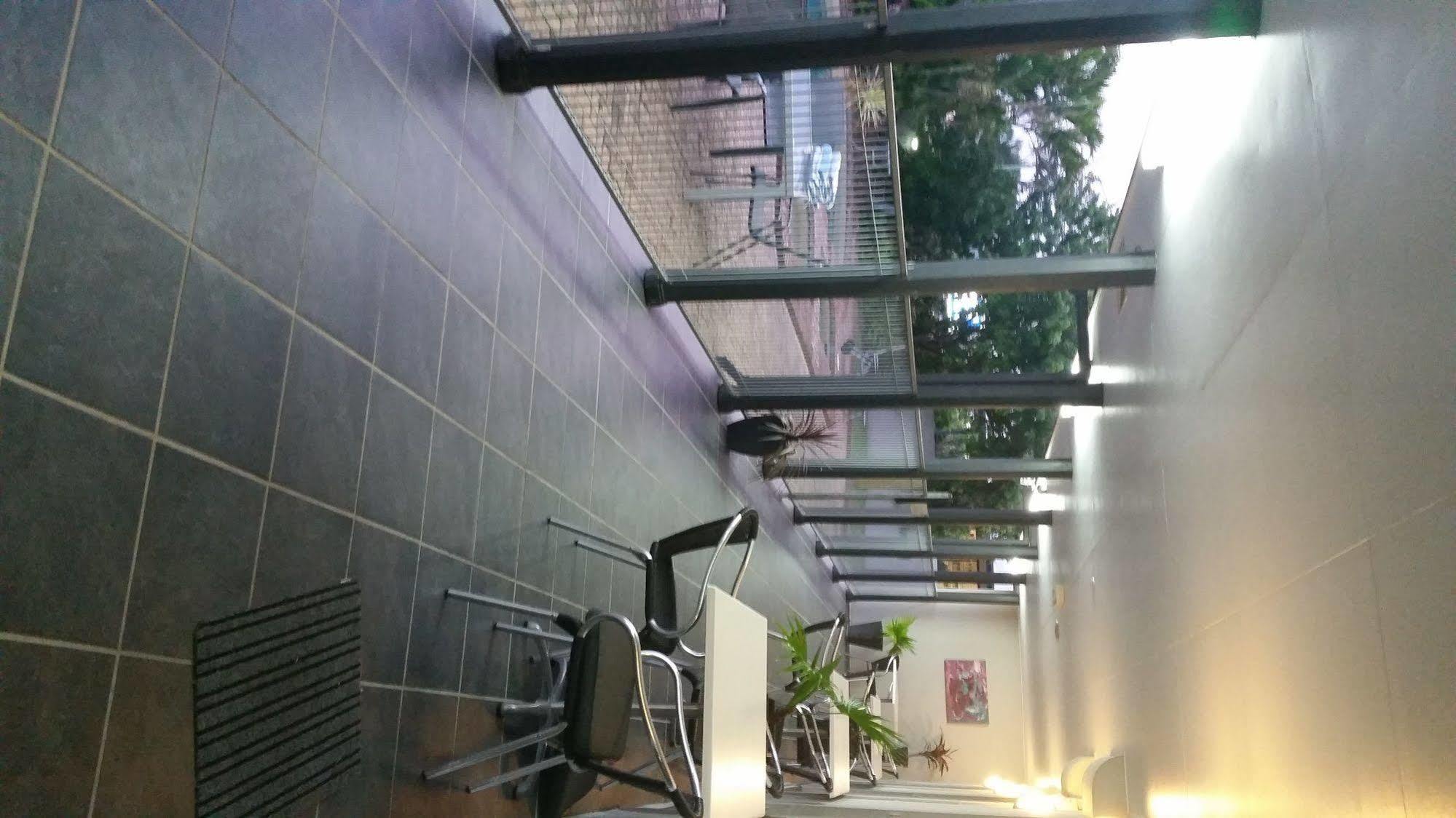 Alara Motor Inn Mackay Zewnętrze zdjęcie
